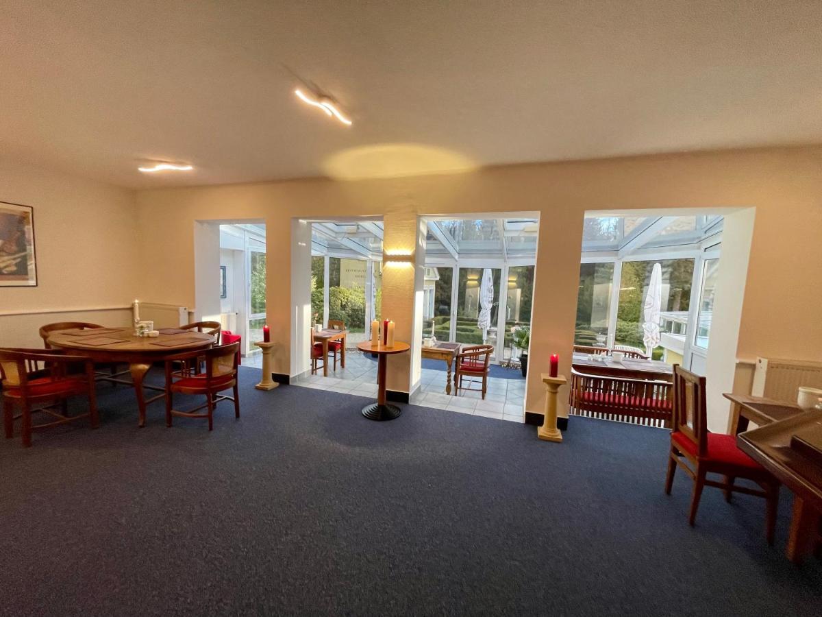 Hotel Quellenpark Bad Elster Bagian luar foto