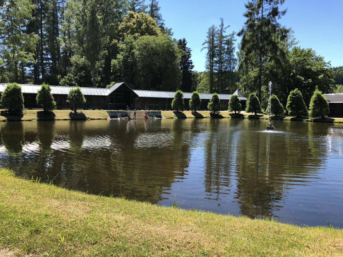 Hotel Quellenpark Bad Elster Bagian luar foto