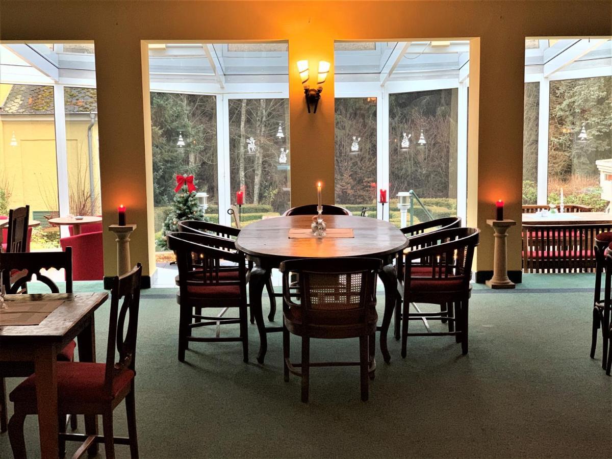 Hotel Quellenpark Bad Elster Bagian luar foto